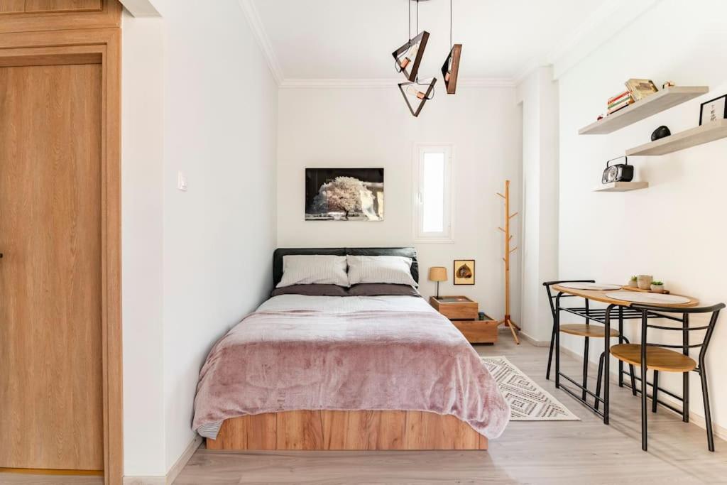 Ferienwohnung Under The Hill Athen Exterior foto