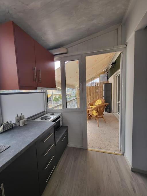 Ferienwohnung Under The Hill Athen Exterior foto